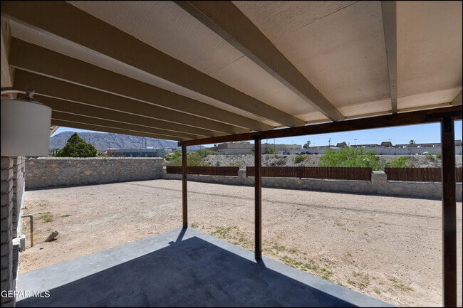 Building Photo - 7117 Alto Rey Ave