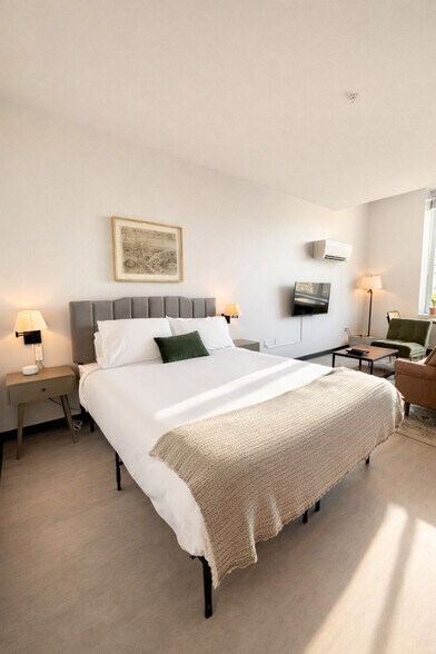 Building Photo - 333 W State St