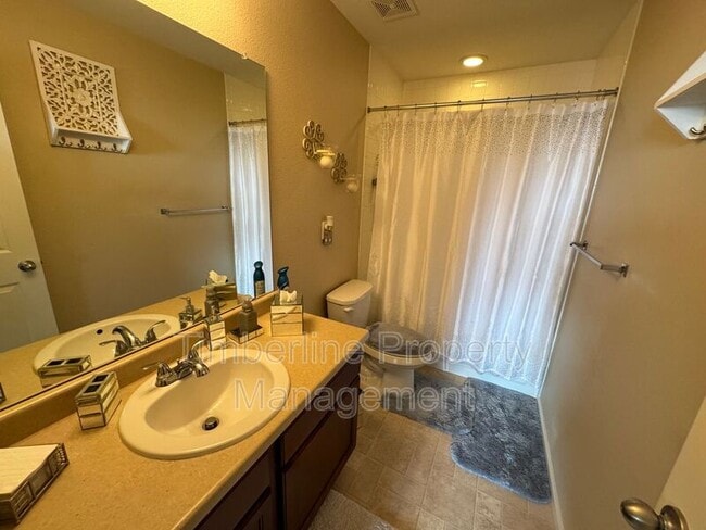 Building Photo - 10047 Antler Creek Dr