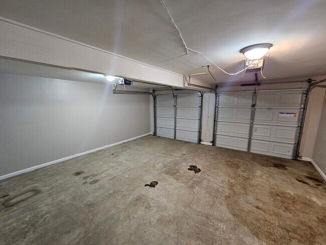 Building Photo - 2933 Billy Cross Dr