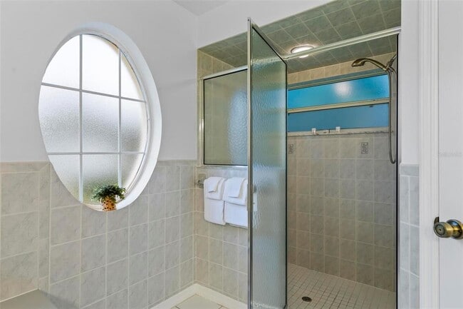 Building Photo - 61 Farmsworth Dr