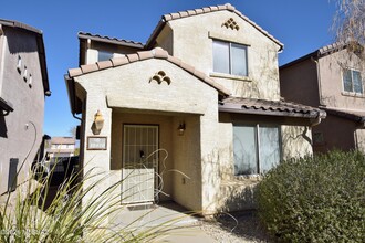 Building Photo - 10610 E Pleasant Pasture Dr