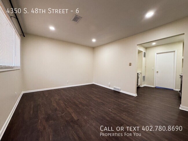 Building Photo - 4350 S 48th St
