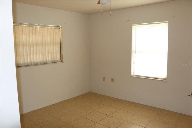 Building Photo - 8593 SW 197th Court Rd