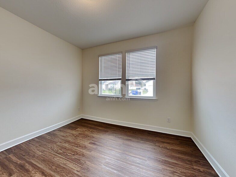 Building Photo - 105 Moultrie Crossing Ln