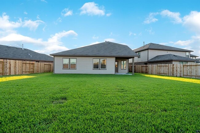 Building Photo - 5502 Pleasant Falls Dr