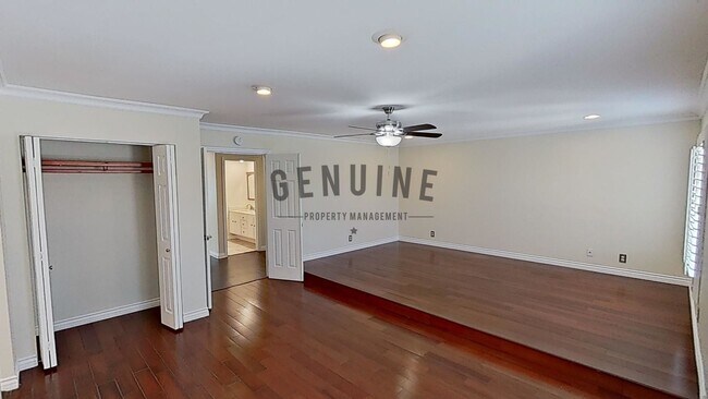 Building Photo - Spacious and Nicely Updated House With Gre...