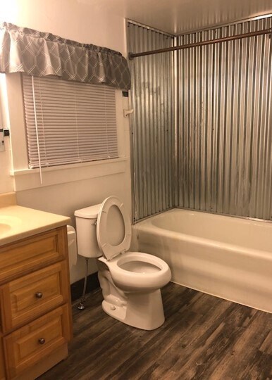 Building Photo - 63 Main St