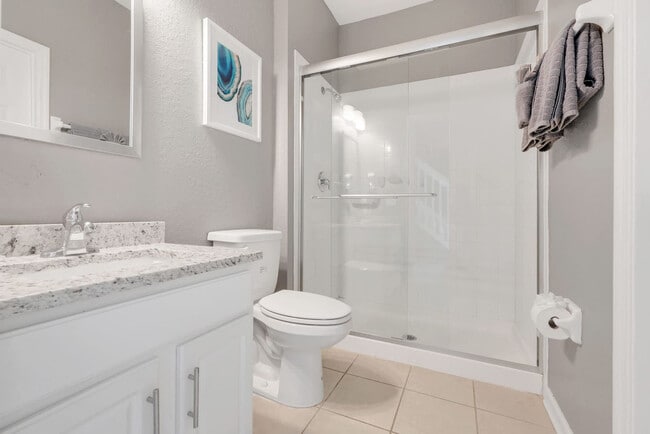 Building Photo - 2530 Maneshaw Ln