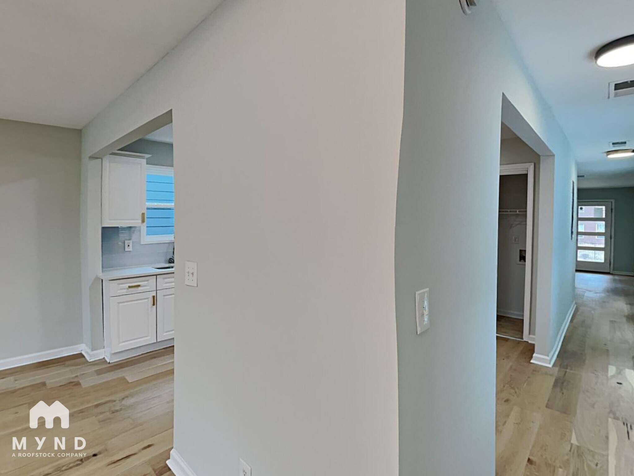 Building Photo - 480 Rockwell St SW