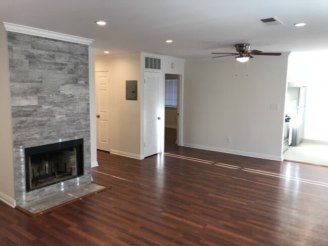 Building Photo - 3632 S. Centinela Avenue