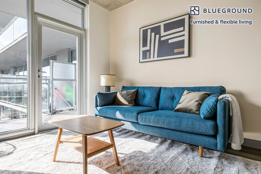 Primary Photo - 601 W Jackson Blvd