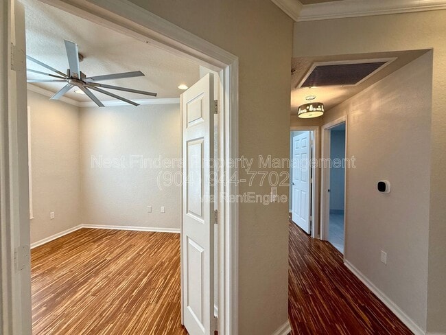 Building Photo - 8539 Gate Pkwy W