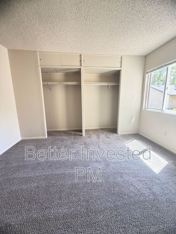 Building Photo - 2808 Tachevah Dr