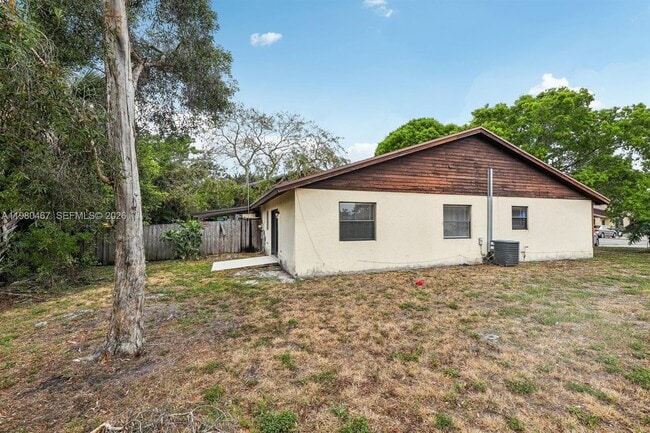 Building Photo - 3789 Mil-Pond Ct