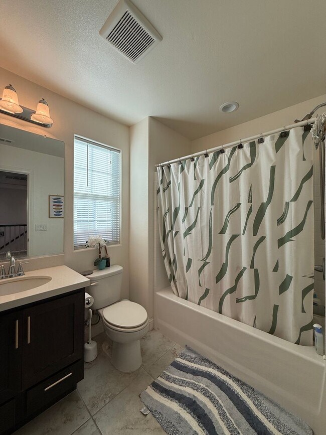 Building Photo - Beautiful Newer Two Story Home in the Gated Community of HG Gardens