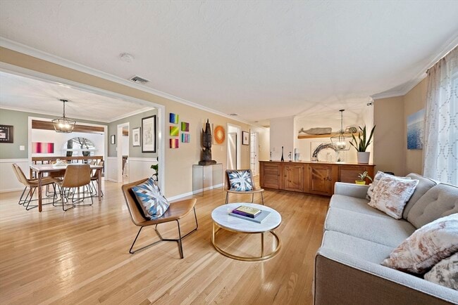 Building Photo - 20 Trayer Rd