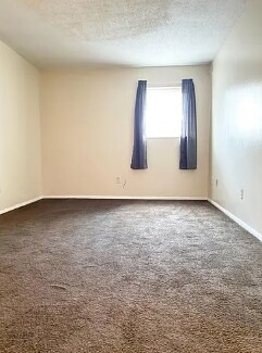 Building Photo - Charming 3-Bed, 2-Bath Home with 1,229 Sq Ft in Maumee – Only $1,090/Month!