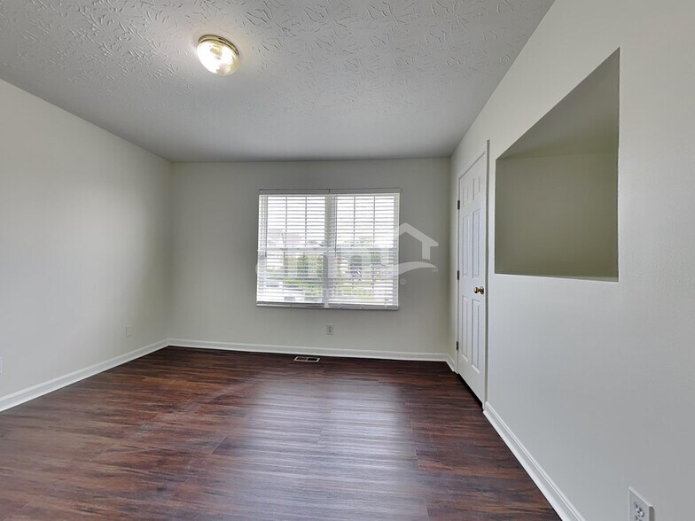 Building Photo - 7432 Big Horn Ct