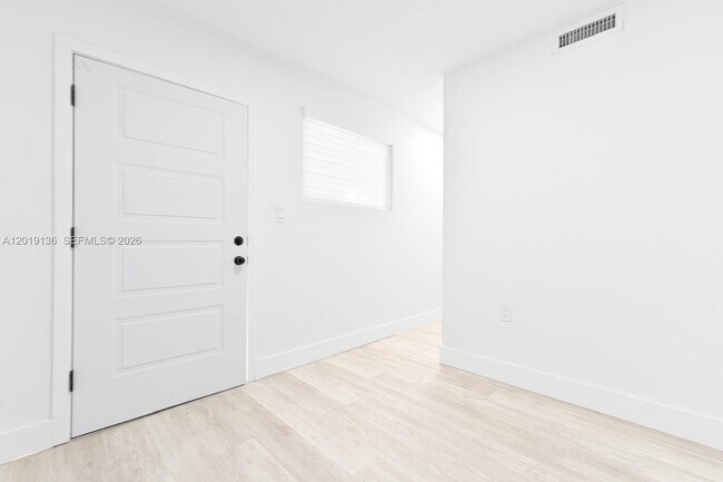 Building Photo - 7884 NW 175th St