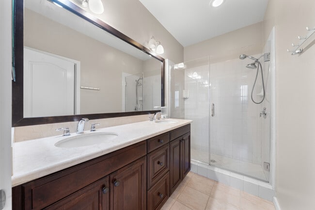 Building Photo - 5509 W 149th Pl