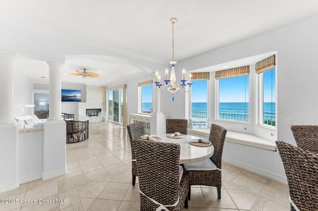 Building Photo - 5795 S Hwy A1A