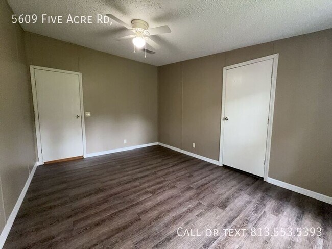 Building Photo - 5609 Five Acre Rd