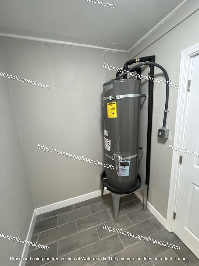 Building Photo - Nice Home For Rent