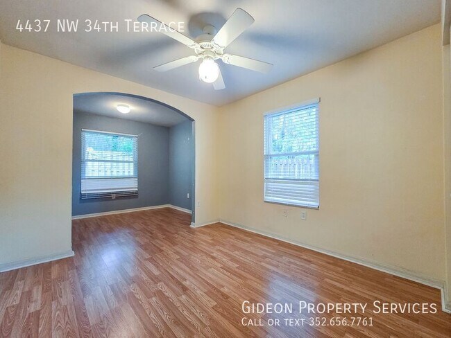 Building Photo - 4437 NW 34th Ter