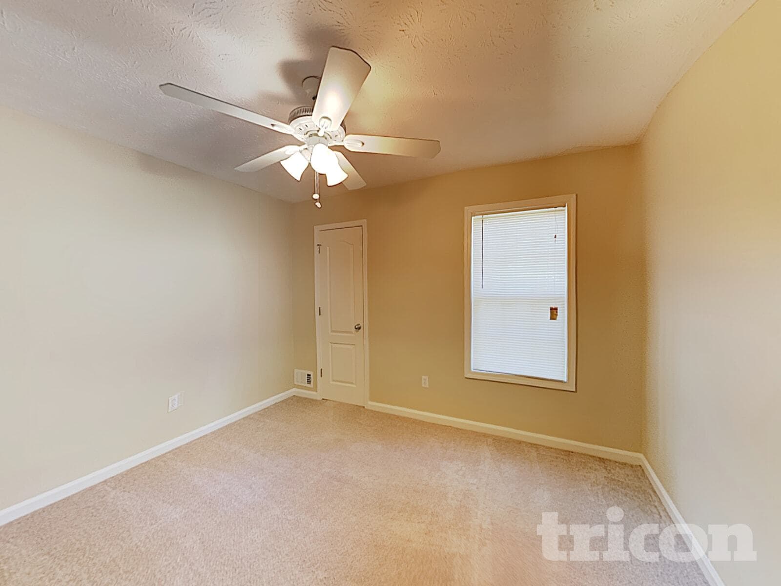 Building Photo - 4088 Valley Brook Rd