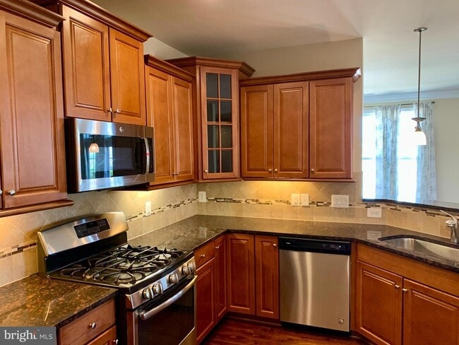 Building Photo - 42602 Hardage Terrace