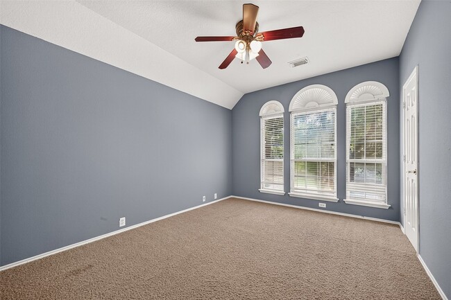 Building Photo - 16411 Canyon Chase Dr