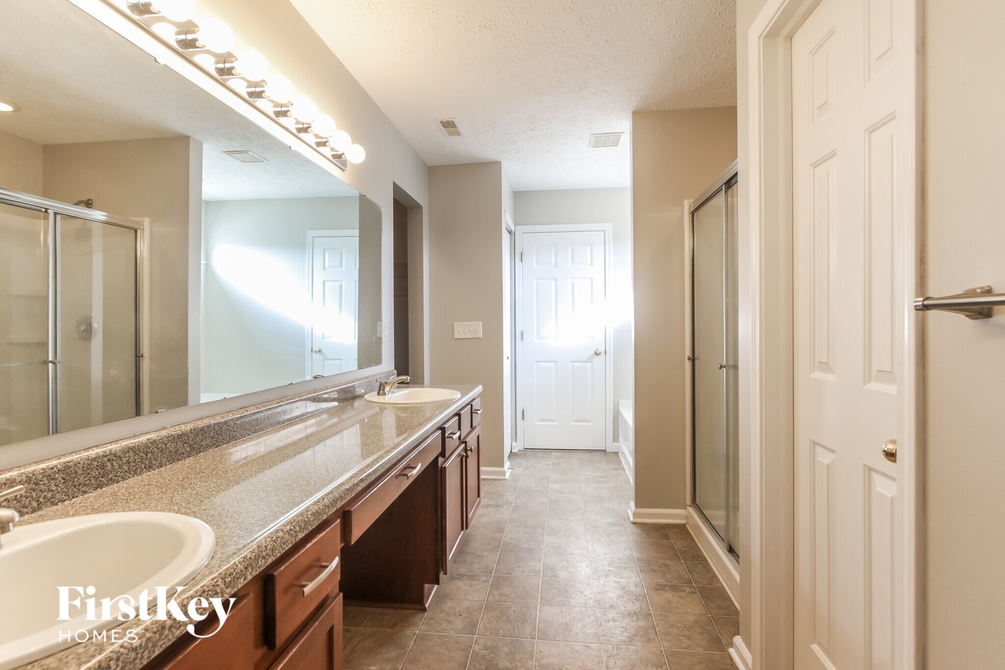 Building Photo - 7250 Pipestone Dr