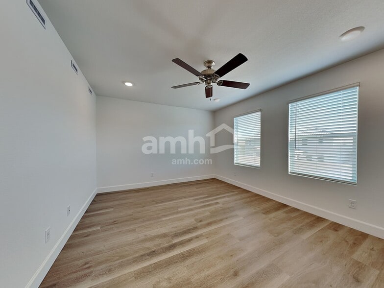 Building Photo - 6441 Aspen Mountain Ave