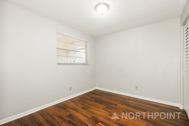 Building Photo - Enchanting Single Family Home | 3 BR/2BA | 1-Car Covered Parking