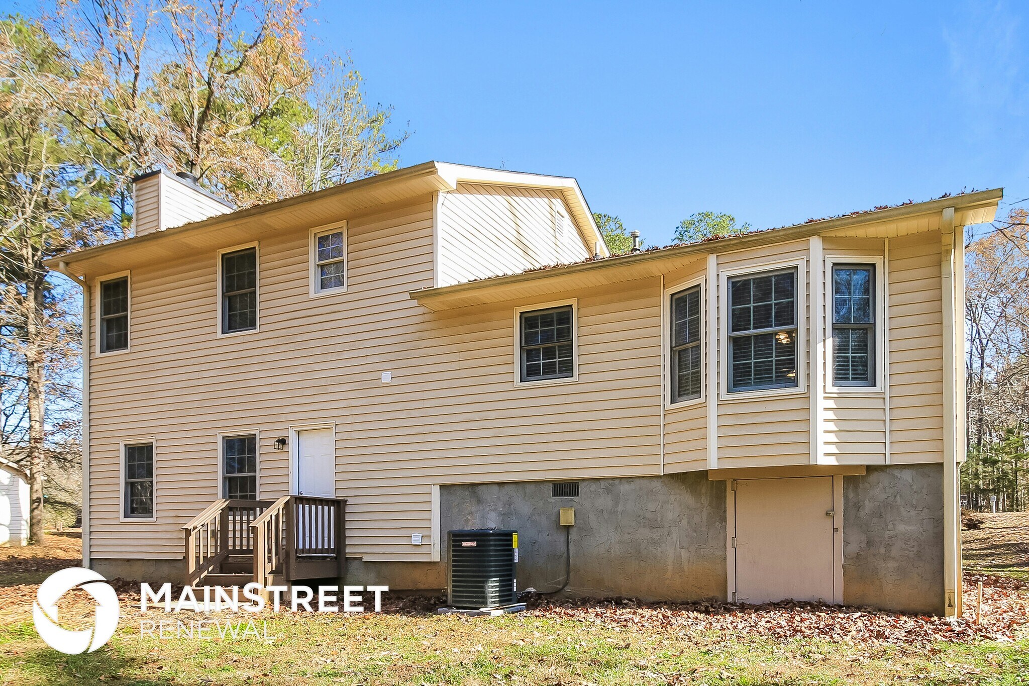 Building Photo - 632 Cloudland Dr