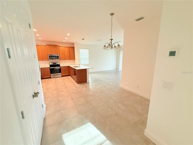 Building Photo - 5055 Tibet Ct