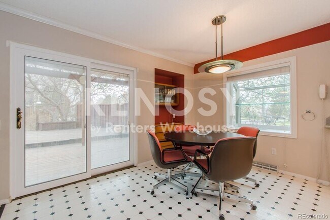Building Photo - 5 Bed 3 Bath | Centennial CO | Available Auguest 2026