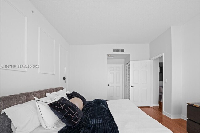 Building Photo - 8390 SW 72nd Ave