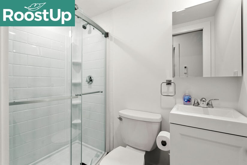 Building Photo - New RoostUp Furnished Private Bedroom with...