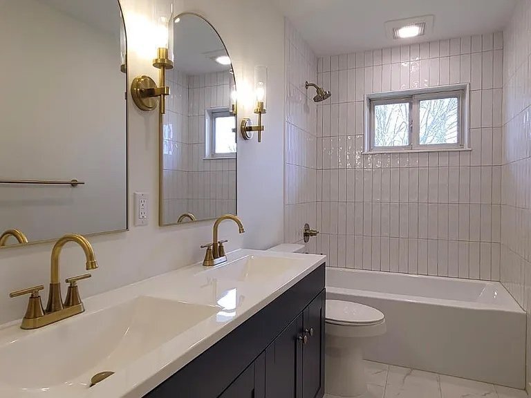 Building Photo - 969 Robin Hill Dr