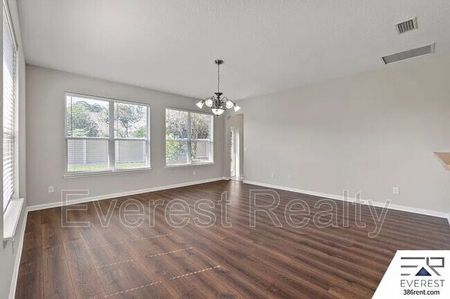 Building Photo - 47 Bassett Ln