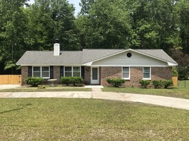 Single Family home - large yard with fence - 1349 Spring Valley Rd