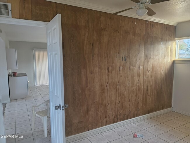 Building Photo - 4908 Blue Ridge Cir