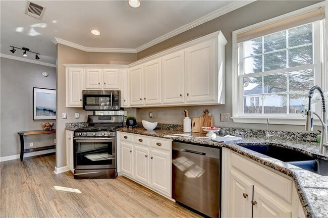 Building Photo - 4910 Wimborne Ct