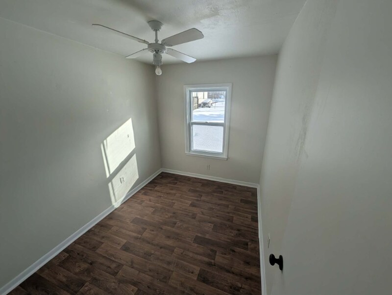 Building Photo - 181 W 2nd St