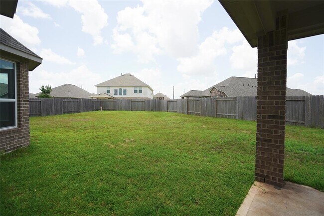 Building Photo - 9703 Willowmoor Lane