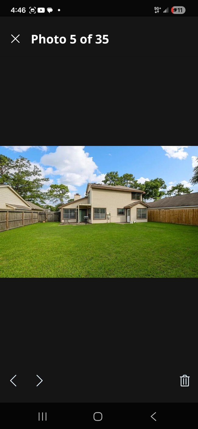 Building Photo - 8530 Lake Crystal Dr