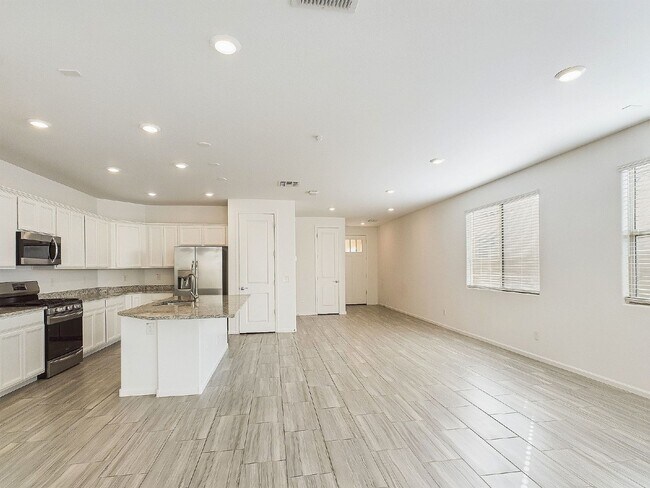 Building Photo - Kingston Place Cornor Lot Gem