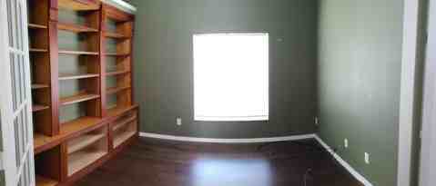 Building Photo - 1512 Sundown Ln